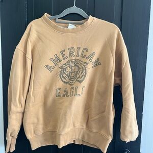 American Eagle Outfitters Tan Crewneck Sweatshirt with Tiger Graphic